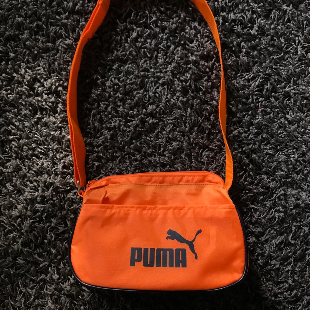 Puma, orange nylon bag